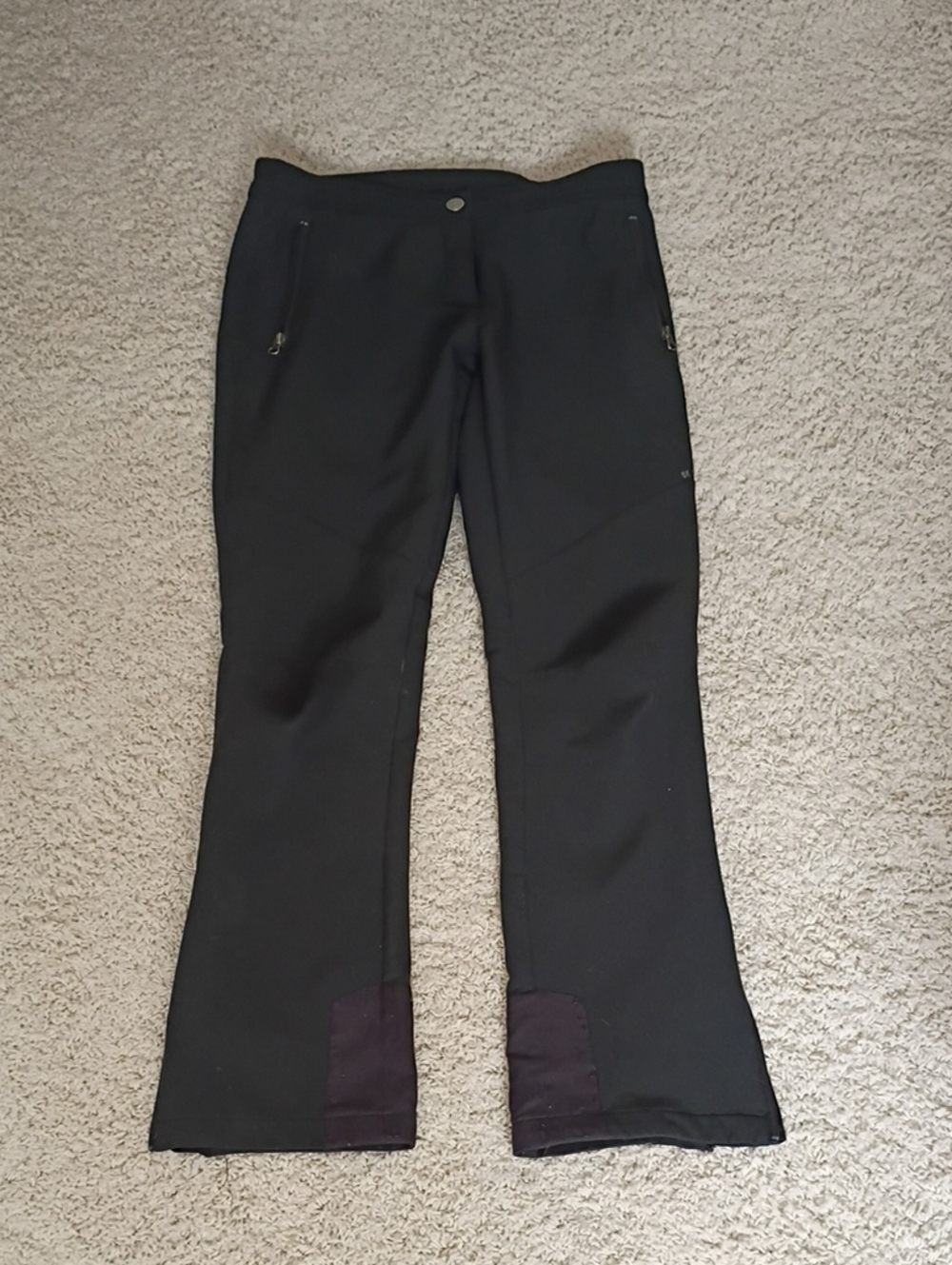 Women’s Black Ski Pants with Zip Pockets